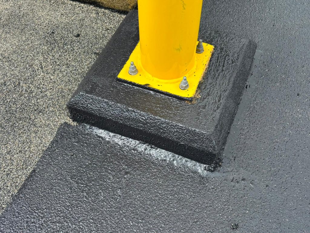 Waterproofing detail around a column base