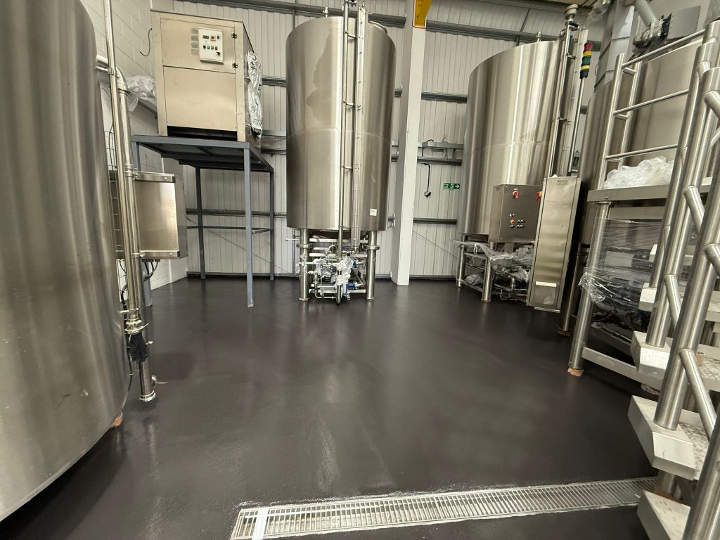 Brewing tanks on the Pumadur RT resin floor