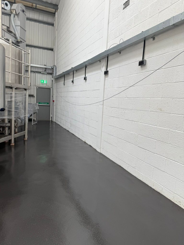 Seamless Pumadur RT floor along the brewery wall